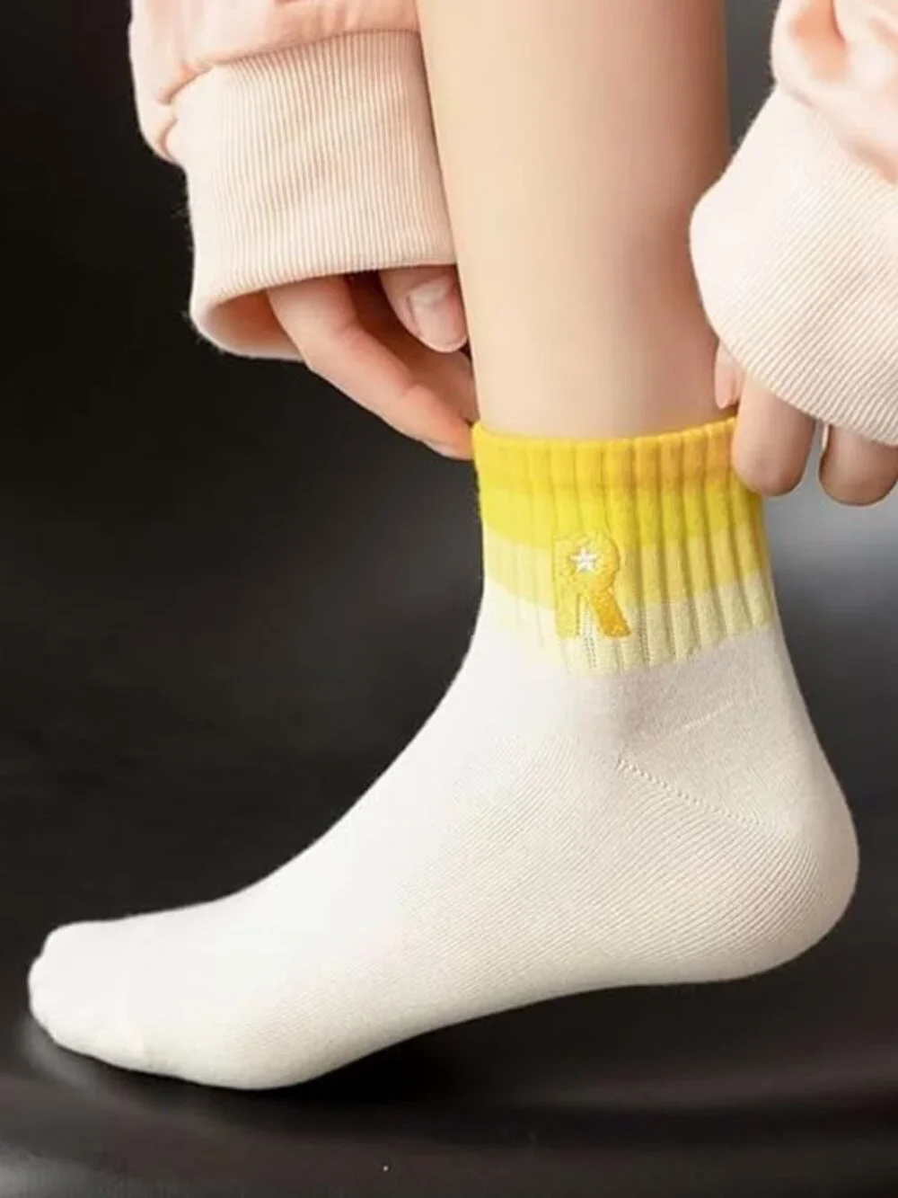 5 Pair Stripe Ankle Socks R Monogram one size fits most Womens. New Yellow Black